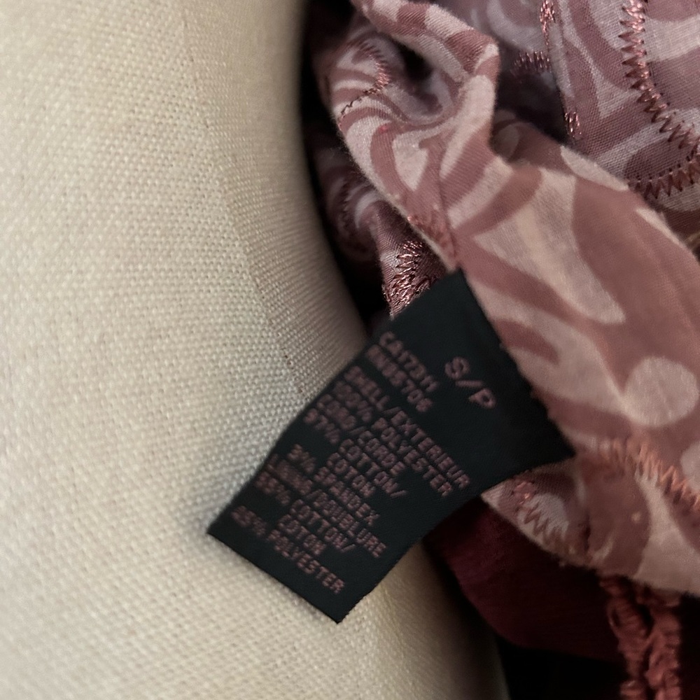 Blazer - Picture 7 of 7